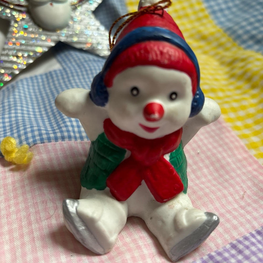 5 pc Christmas decoration lot: Starbucks Cup Ornament/train/star/trumpet/snowman - Picture 4 of 16